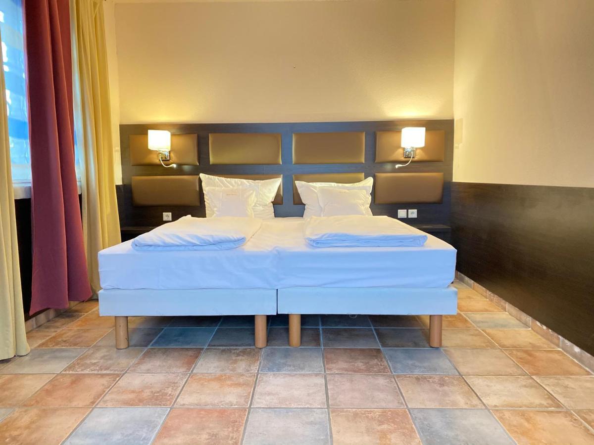 Vintage Hotel Koeln Pulheim - Kostenlose Parkplaetze Экстерьер фото