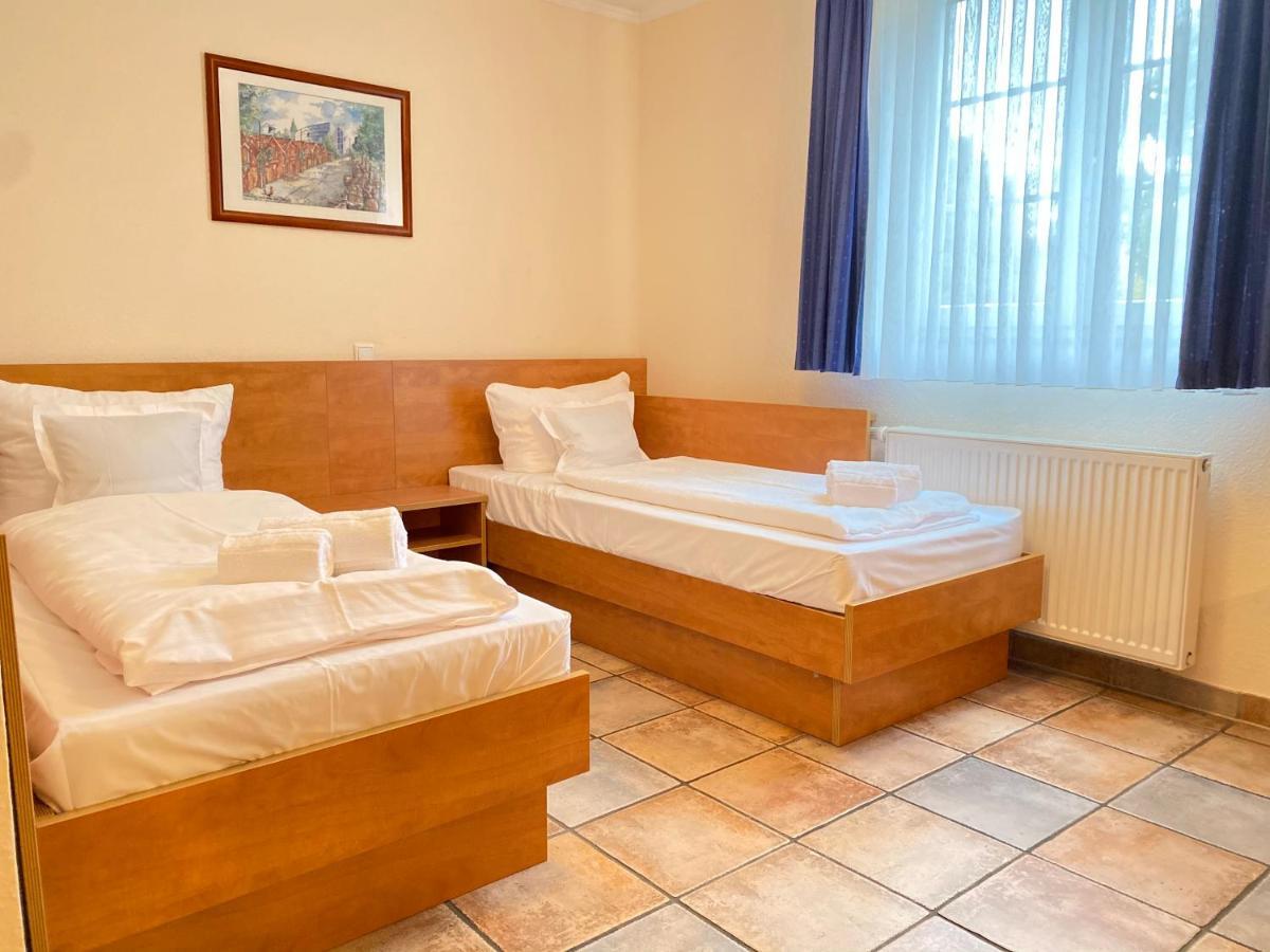 Vintage Hotel Koeln Pulheim - Kostenlose Parkplaetze Экстерьер фото