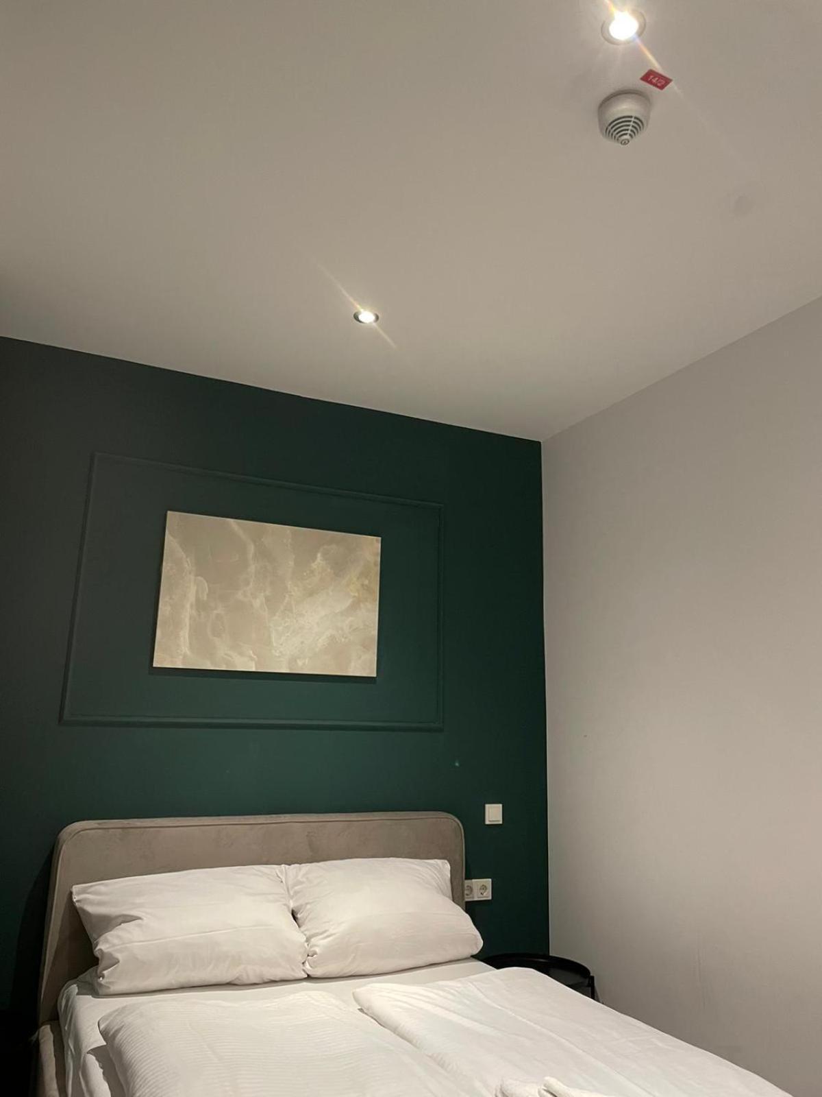 Vintage Hotel Koeln Pulheim - Kostenlose Parkplaetze Экстерьер фото